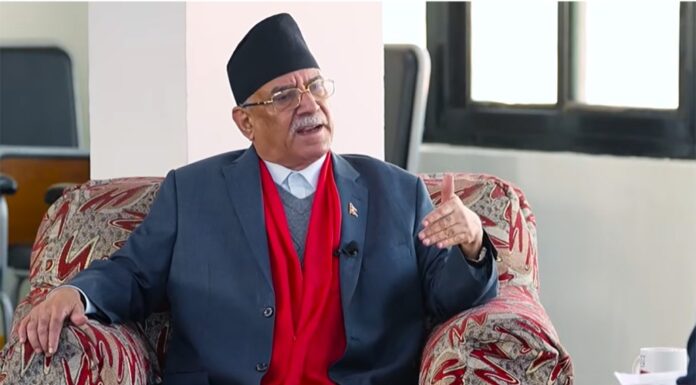 भारतबाट फर्किएलगत्तै आन्तरिक छलफलमा व्यस्त प्रचण्ड